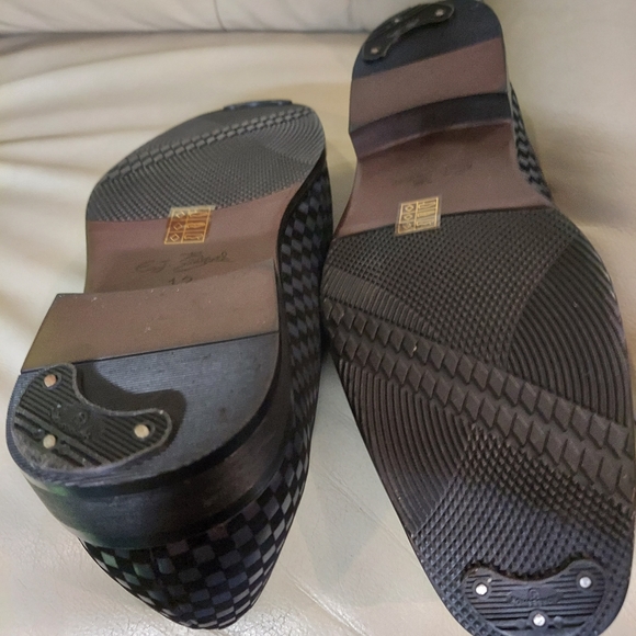 Men's Blue Squared 🟦 Checkered Shoes - Picture 3 of 3